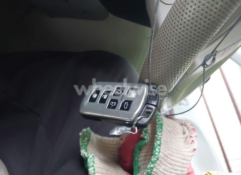 Photo 11 of 2014 Toyota Sienna XLE V6 8 PASSENGER (VIN 5TDYK3DC0ES493864)