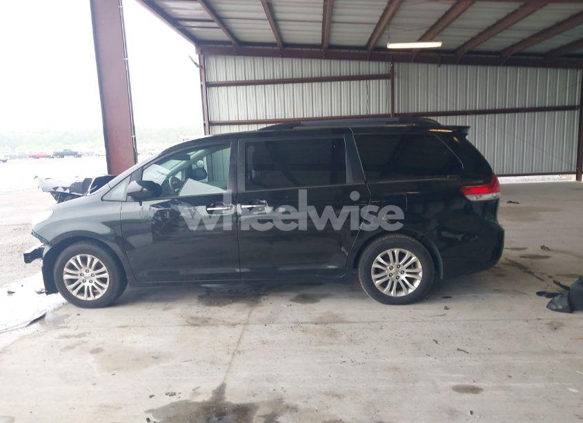 Photo 15 of 2014 Toyota Sienna XLE V6 8 PASSENGER (VIN 5TDYK3DC0ES493864)