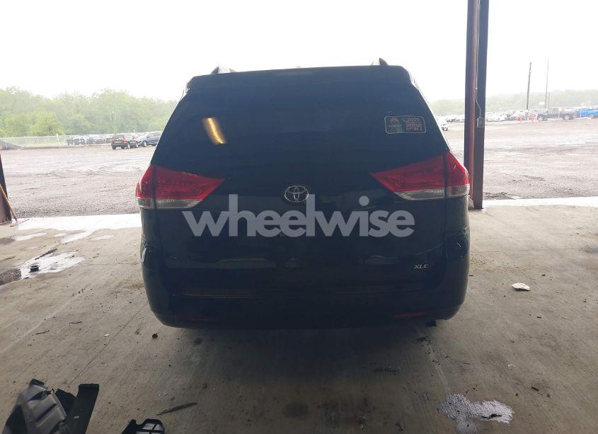 Photo 17 of 2014 Toyota Sienna XLE V6 8 PASSENGER (VIN 5TDYK3DC0ES493864)