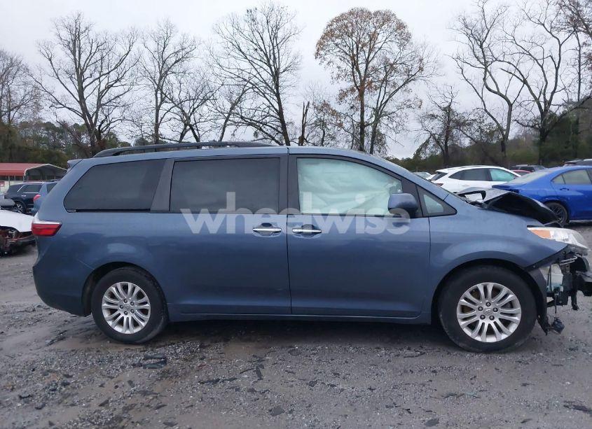 Photo 14 of 2015 Toyota Sienna XLE/LIMITED (VIN 5TDYK3DC0FS533670)