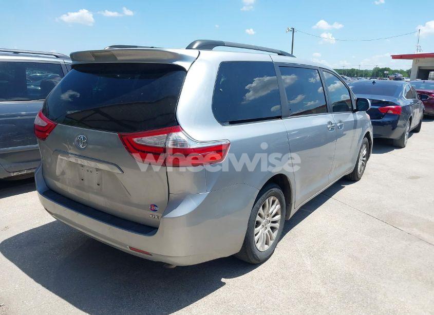 Photo 4 of 2015 Toyota Sienna XLE 8 PASSENGER (VIN 5TDYK3DC0FS555636)
