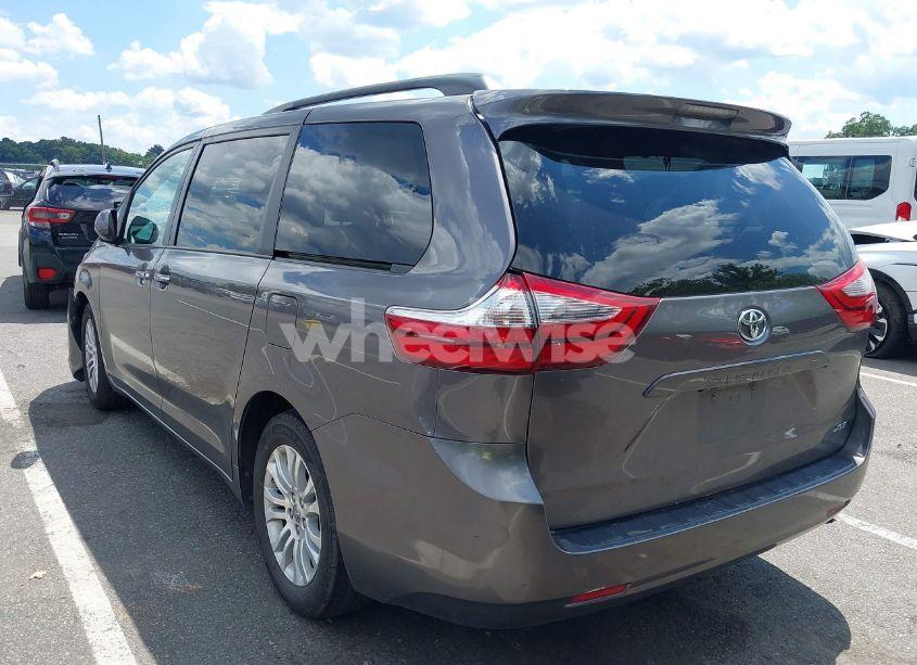 Photo 3 of 2015 Toyota Sienna XLE 8 PASSENGER (VIN 5TDYK3DC0FS613440)