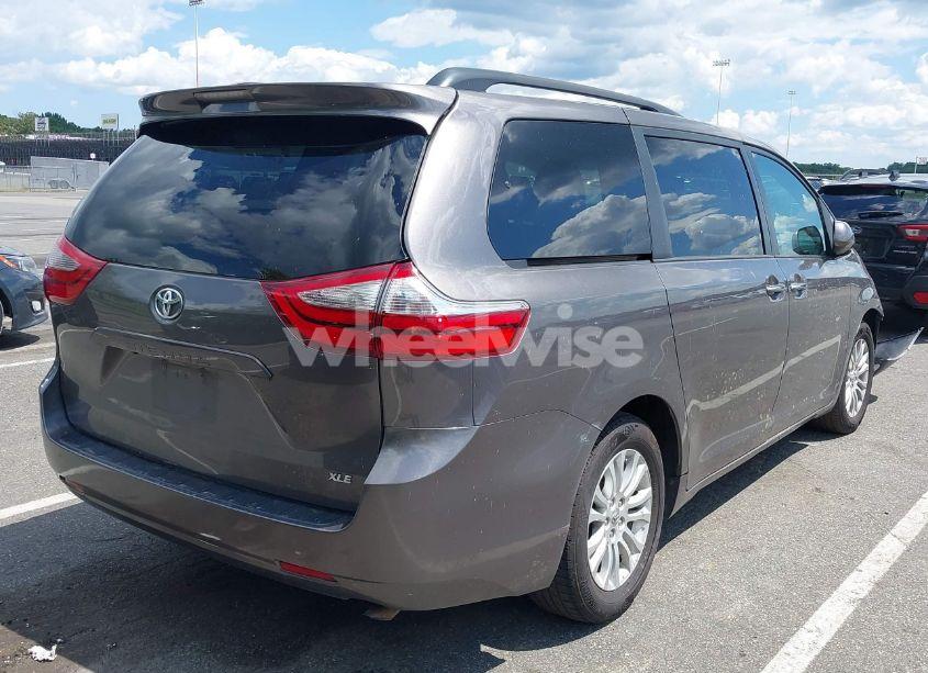 Photo 4 of 2015 Toyota Sienna XLE 8 PASSENGER (VIN 5TDYK3DC0FS613440)