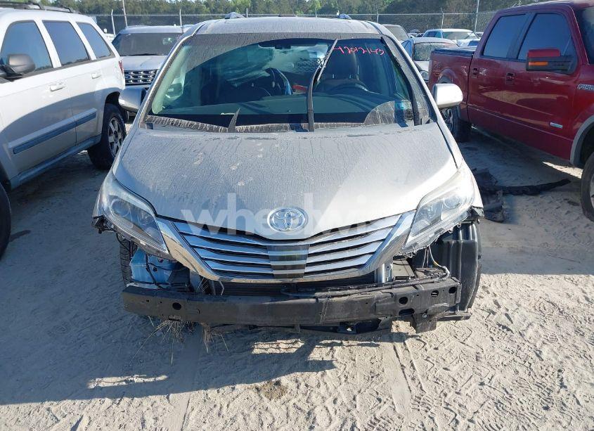 Photo 13 of 2015 Toyota Sienna LIMITED PREMIUM 7 PASSENGER (VIN 5TDYK3DC0FS632909)