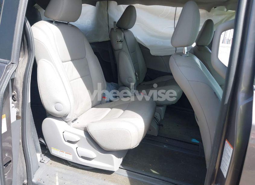 Photo 8 of 2016 Toyota Sienna XLE 8 PASSENGER (VIN 5TDYK3DC0GS764053)