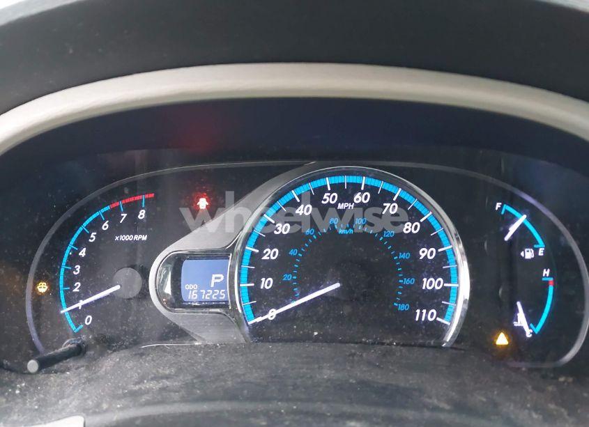 Photo 7 of 2011 Toyota Sienna XLE V6 (VIN 5TDYK3DC1BS123860)