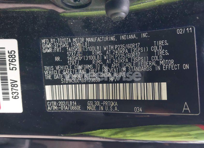 Photo 9 of 2011 Toyota Sienna XLE V6 (VIN 5TDYK3DC1BS123860)