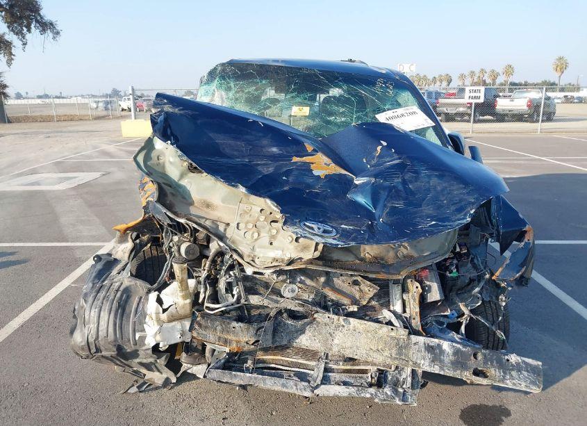 Photo 6 of 2011 Toyota Sienna XLE/LIMITED (VIN 5TDYK3DC1BS152307)