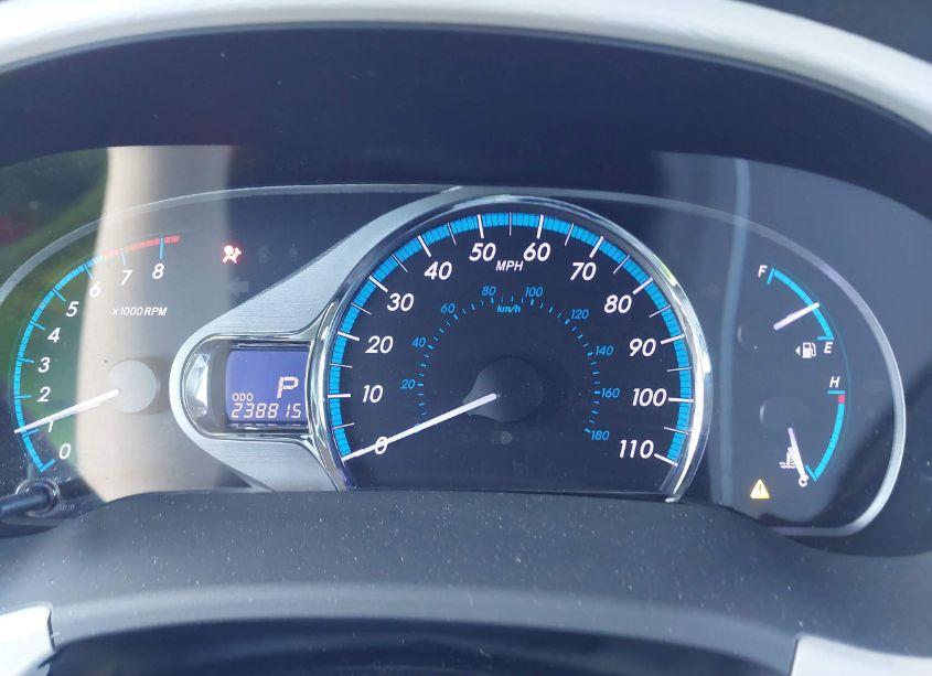 Photo 7 of 2011 Toyota Sienna XLE V6 (VIN 5TDYK3DC1BS154753)