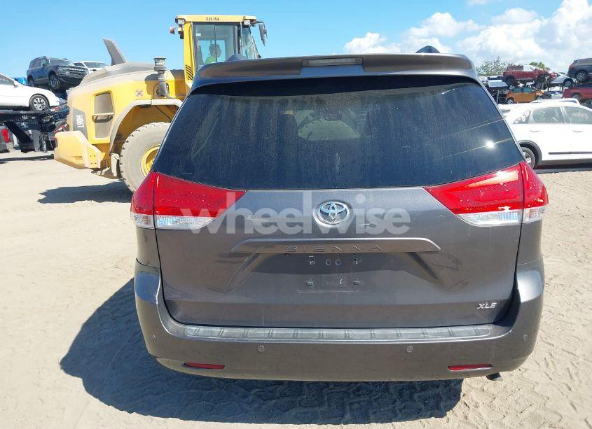 Photo 16 of 2012 Toyota Sienna XLE V6 8 PASSENGER (VIN 5TDYK3DC1CS186331)