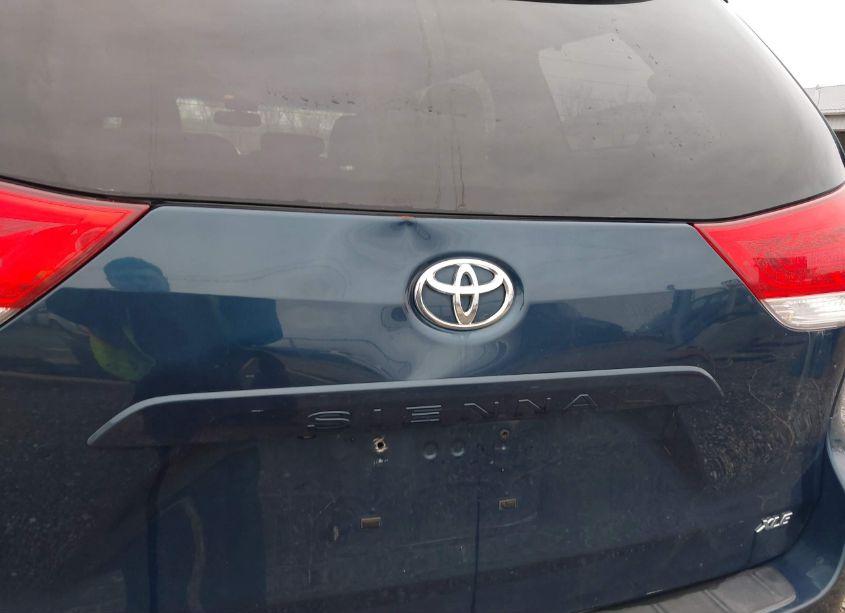 Photo 17 of 2012 Toyota Sienna XLE V6 8 PASSENGER (VIN 5TDYK3DC1CS203712)