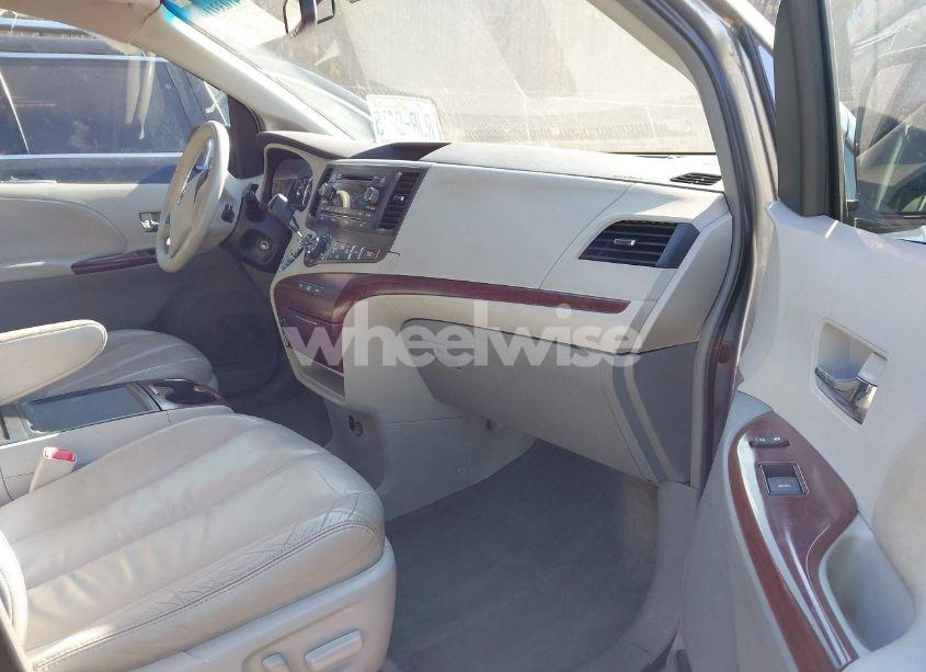 Photo 5 of 2012 Toyota Sienna XLE V6 8 PASSENGER (VIN 5TDYK3DC1CS278846)