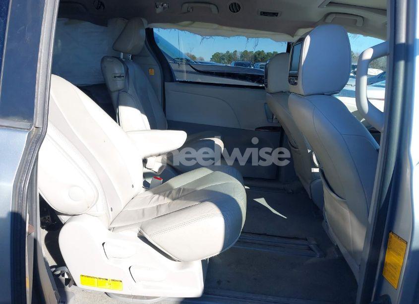 Photo 8 of 2012 Toyota Sienna XLE V6 8 PASSENGER (VIN 5TDYK3DC1CS278846)