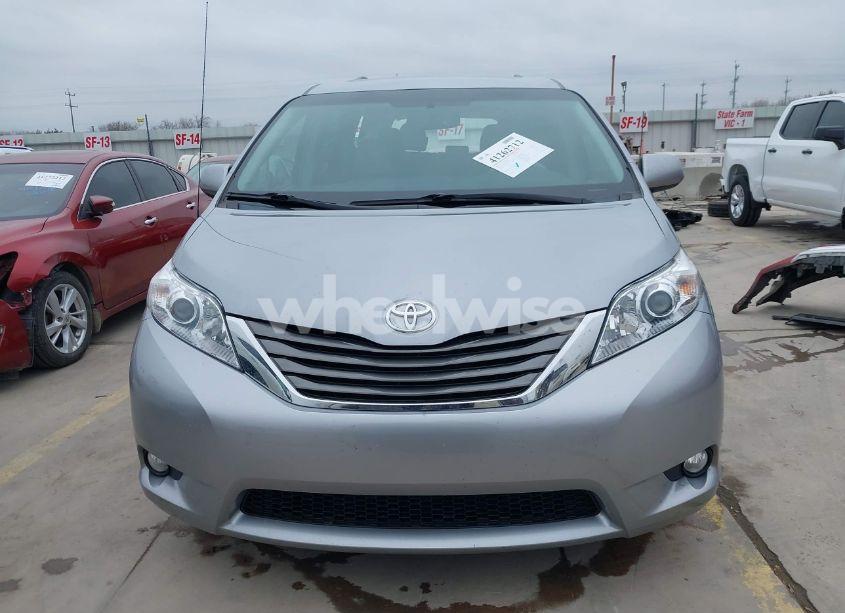 Photo 12 of 2013 Toyota Sienna XLE V6 8 PASSENGER (VIN 5TDYK3DC1DS318523)