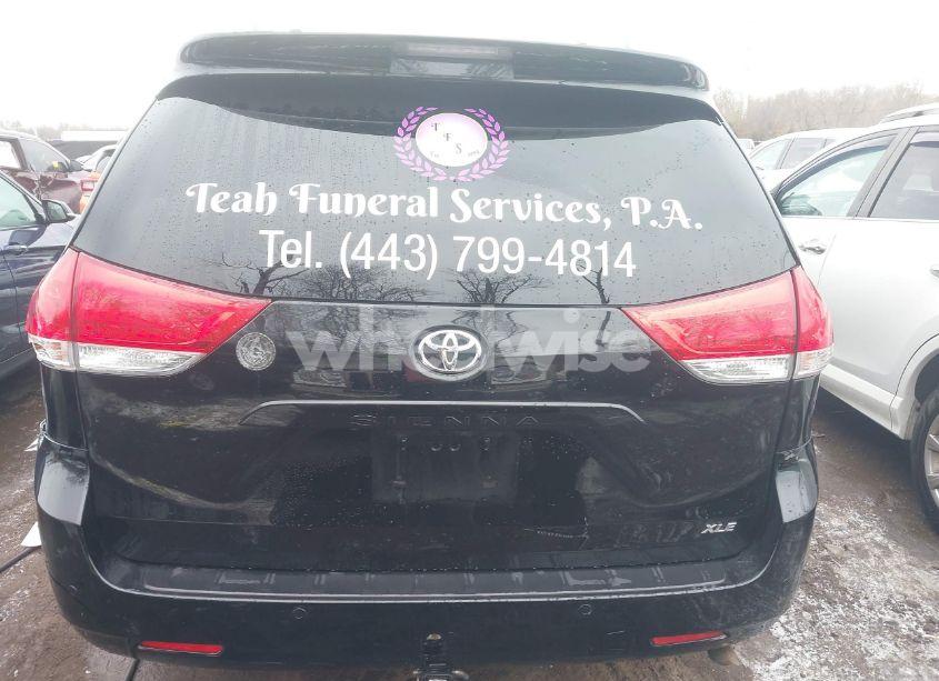 Photo 15 of 2014 Toyota Sienna XLE/LIMITED (VIN 5TDYK3DC1ES446181)