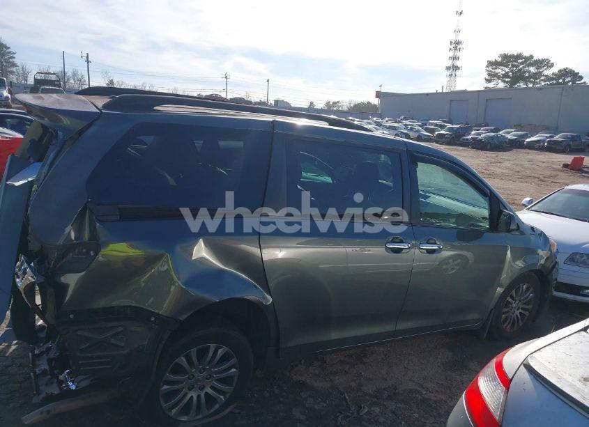 Photo 13 of 2014 Toyota Sienna XLE V6 8 PASSENGER (VIN 5TDYK3DC1ES524300)
