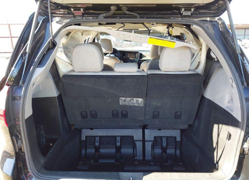 Photo 8 of 2015 Toyota Sienna LIMITED PREMIUM 7 PASSENGER (VIN 5TDYK3DC1FS542572)