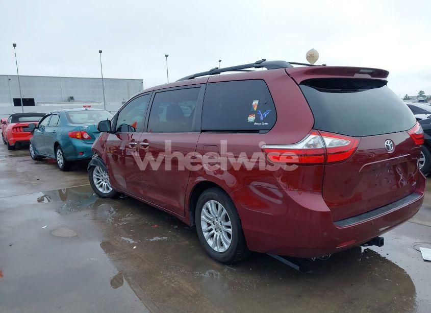 Photo 3 of 2015 Toyota Sienna XLE 8 PASSENGER (VIN 5TDYK3DC1FS576642)