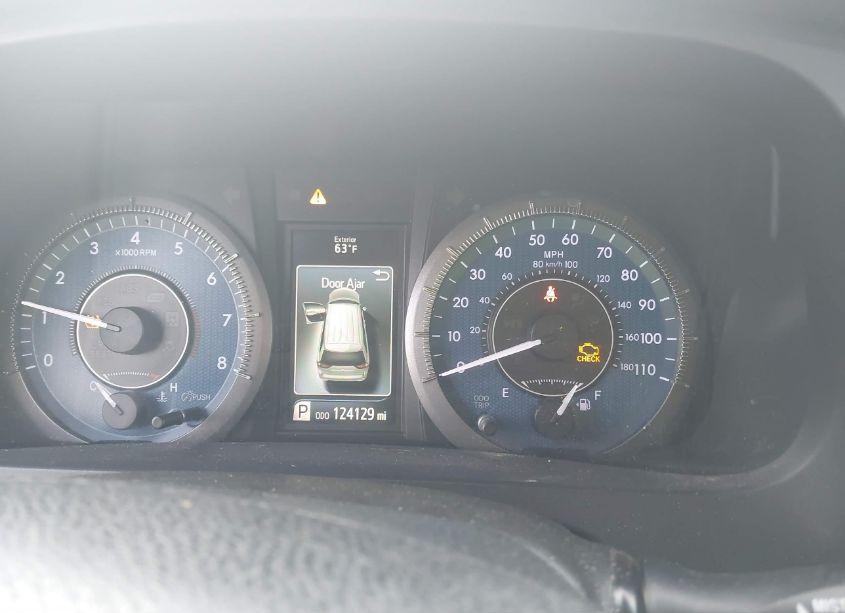 Photo 7 of 2015 Toyota Sienna XLE 8 PASSENGER (VIN 5TDYK3DC1FS689538)