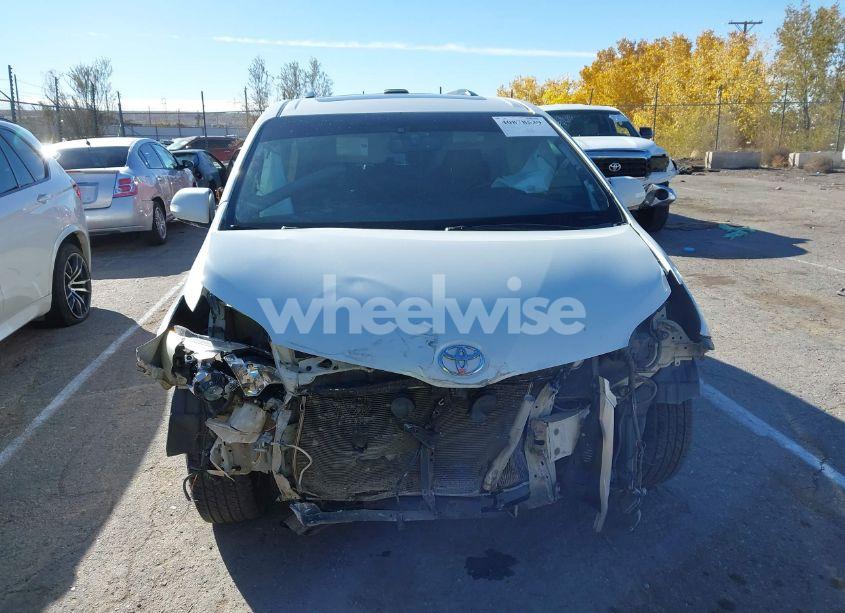 Photo 12 of 2016 Toyota Sienna LIMITED PREMIUM 7 PASSENGER (VIN 5TDYK3DC1GS728176)