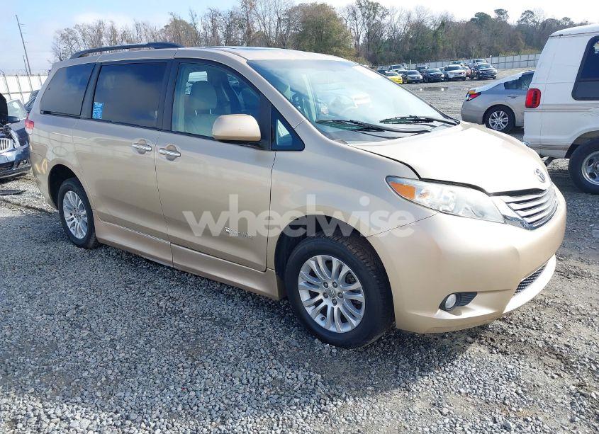 2011 Toyota Sienna XLE/LIMITED (VIN 5TDYK3DC2BS109028) main photo