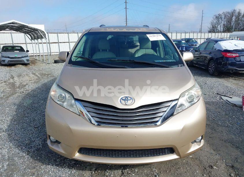 Photo 12 of 2011 Toyota Sienna XLE/LIMITED (VIN 5TDYK3DC2BS109028)