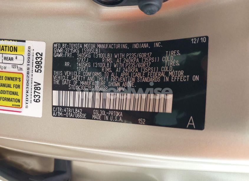 Photo 9 of 2011 Toyota Sienna XLE/LIMITED (VIN 5TDYK3DC2BS109028)