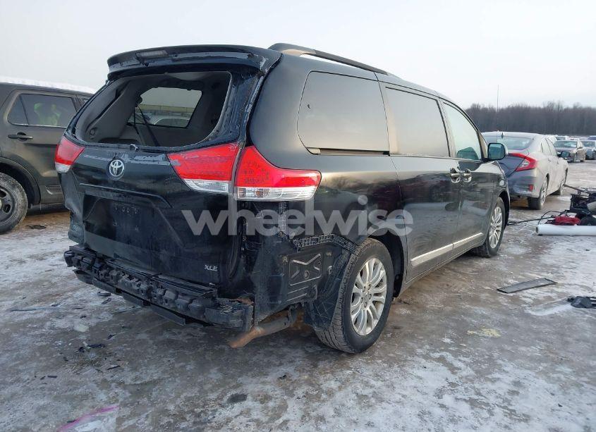 Photo 4 of 2012 Toyota Sienna XLE V6 8 PASSENGER (VIN 5TDYK3DC2CS178416)