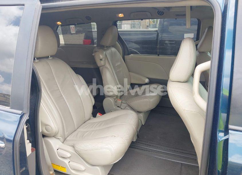 Photo 8 of 2012 Toyota Sienna XLE V6 8 PASSENGER (VIN 5TDYK3DC2CS179436)