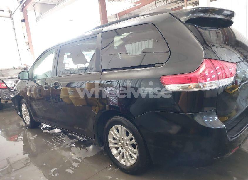 Photo 15 of 2012 Toyota Sienna XLE V6 8 PASSENGER (VIN 5TDYK3DC2CS205002)