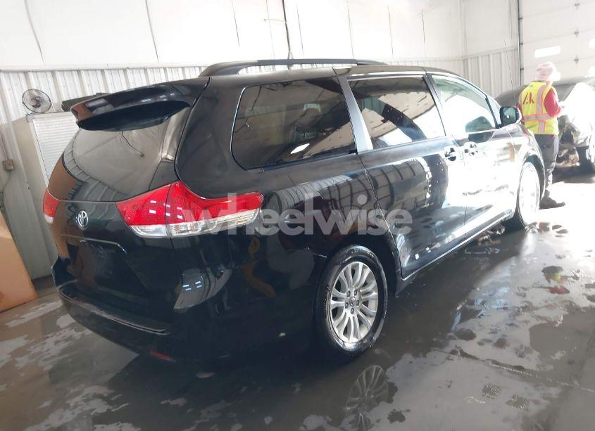 Photo 4 of 2012 Toyota Sienna XLE V6 8 PASSENGER (VIN 5TDYK3DC2CS205002)