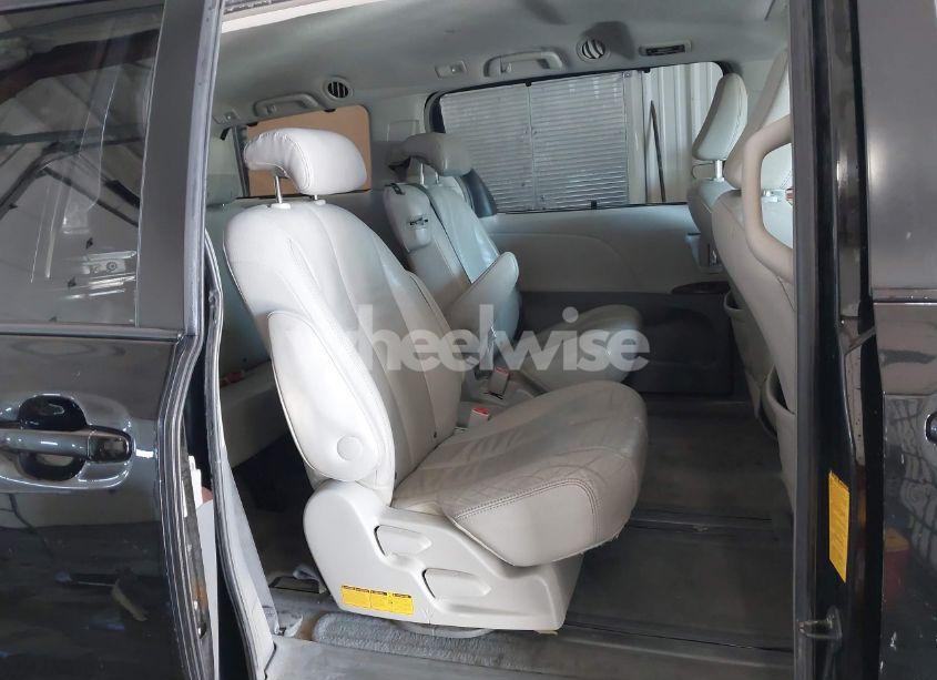 Photo 8 of 2012 Toyota Sienna XLE V6 8 PASSENGER (VIN 5TDYK3DC2CS205002)