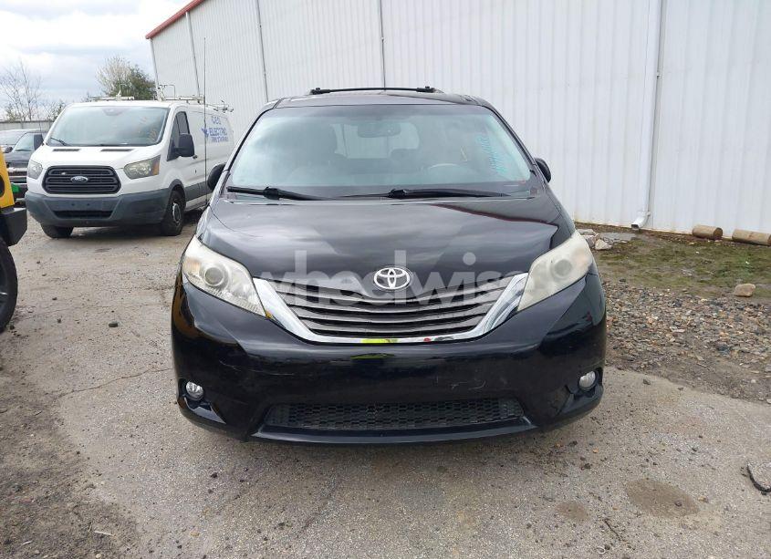 Photo 12 of 2012 Toyota Sienna XLE V6 8 PASSENGER (VIN 5TDYK3DC2CS207350)