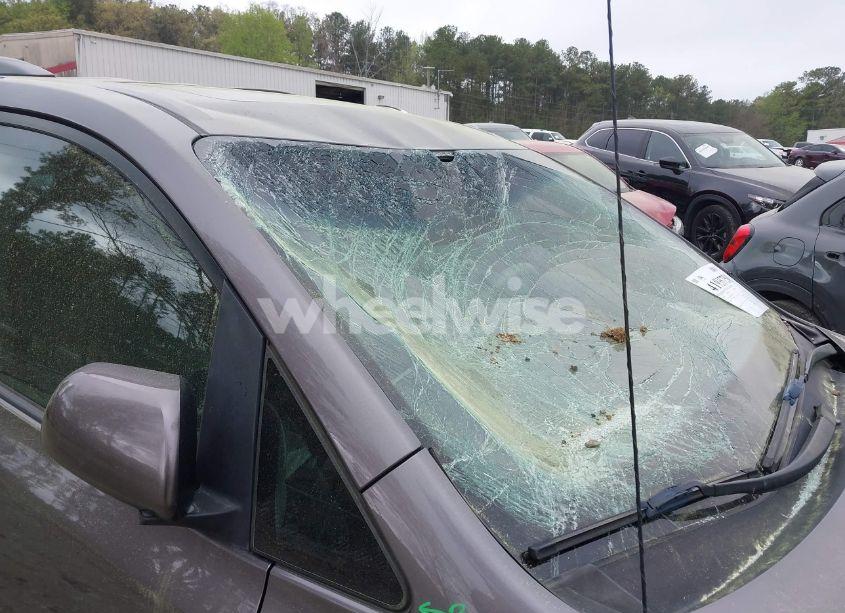 Photo 6 of 2014 Toyota Sienna XLE V6 8 PASSENGER (VIN 5TDYK3DC2ES420737)