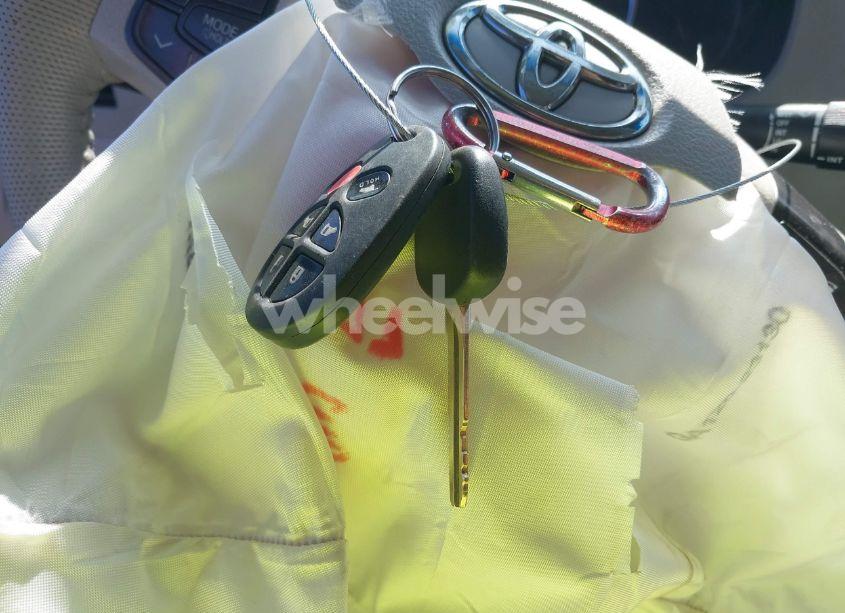 Photo 11 of 2014 Toyota Sienna XLE V6 8 PASSENGER (VIN 5TDYK3DC2ES500586)