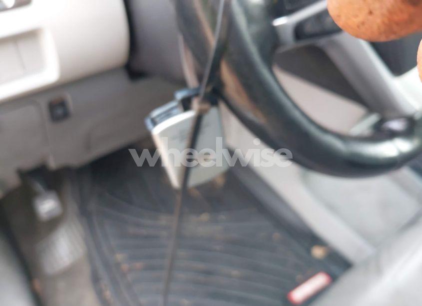 Photo 11 of 2015 Toyota Sienna XLE 8 PASSENGER (VIN 5TDYK3DC2FS582546)