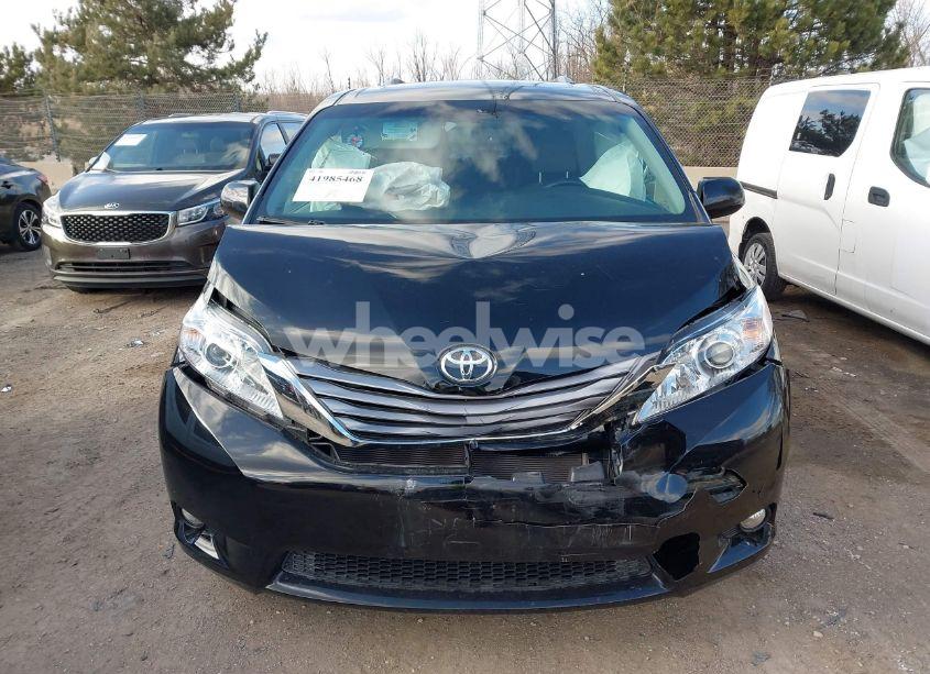 Photo 12 of 2015 Toyota Sienna XLE 8 PASSENGER (VIN 5TDYK3DC2FS651400)