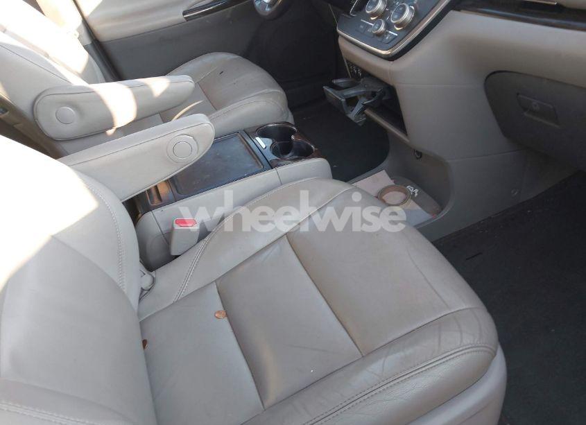 Photo 5 of 2016 Toyota Sienna XLE 8 PASSENGER (VIN 5TDYK3DC2GS720782)