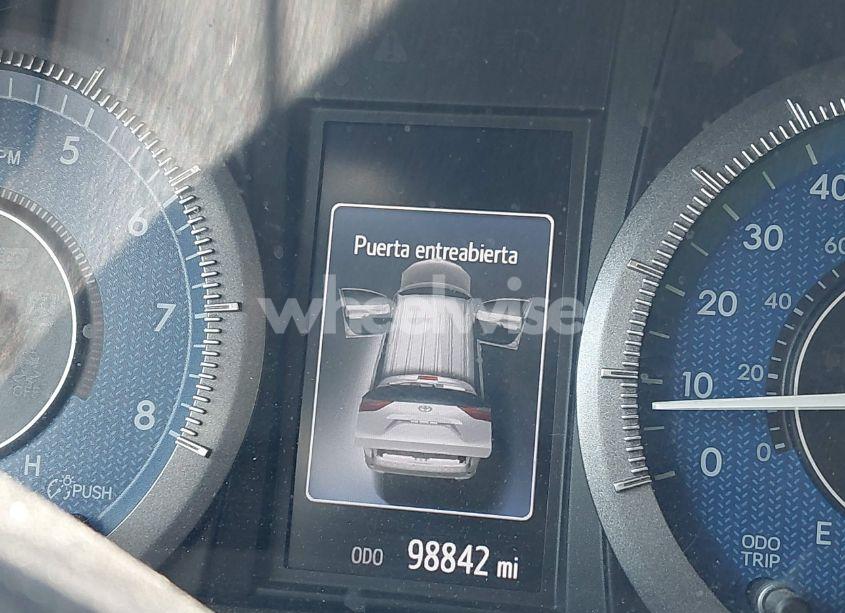 Photo 16 of 2016 Toyota Sienna XLE 8 PASSENGER (VIN 5TDYK3DC2GS739042)