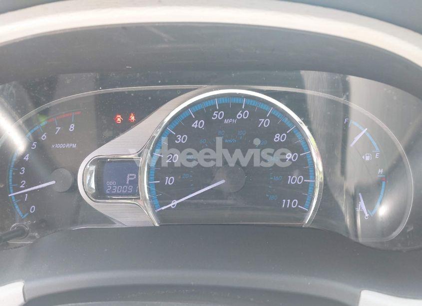 Photo 7 of 2011 Toyota Sienna XLE V6 (VIN 5TDYK3DC3BS146444)