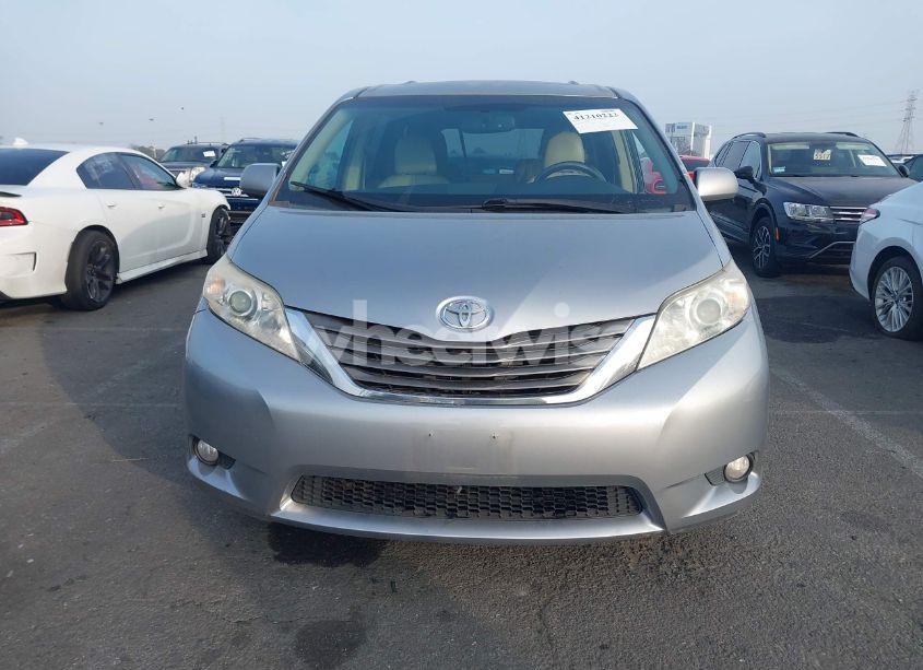 Photo 12 of 2012 Toyota Sienna XLE V6 8 PASSENGER (VIN 5TDYK3DC3CS205168)