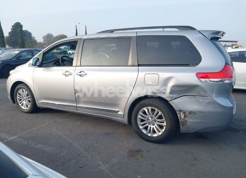 Photo 14 of 2012 Toyota Sienna XLE V6 8 PASSENGER (VIN 5TDYK3DC3CS205168)