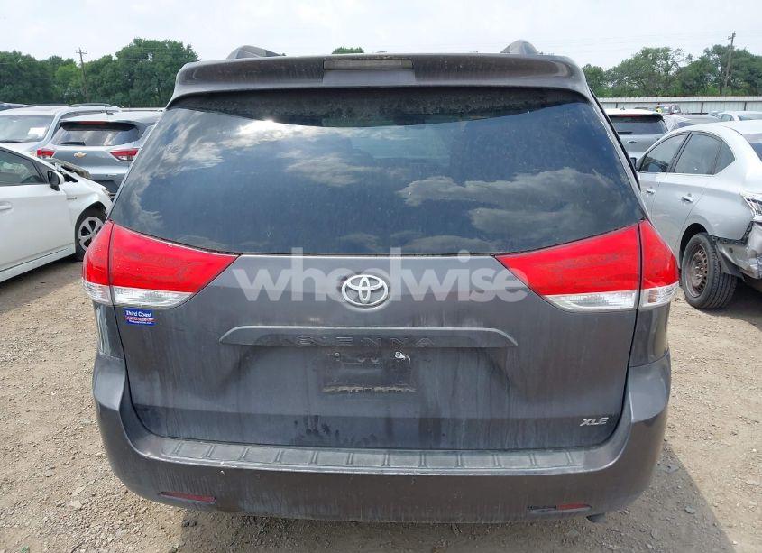 Photo 16 of 2012 Toyota Sienna XLE V6 8 PASSENGER (VIN 5TDYK3DC3CS240342)