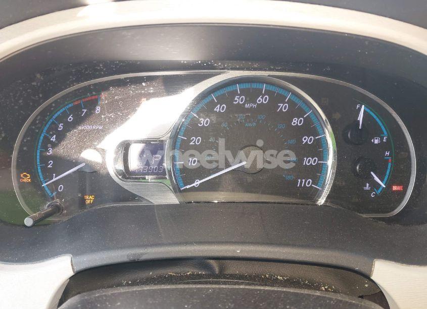 Photo 7 of 2014 Toyota Sienna XLE V6 8 PASSENGER (VIN 5TDYK3DC3ES487461)