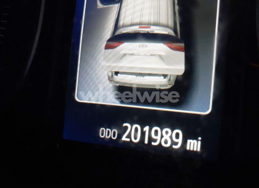 Photo 15 of 2015 Toyota Sienna XLE 8 PASSENGER (VIN 5TDYK3DC3FS535350)