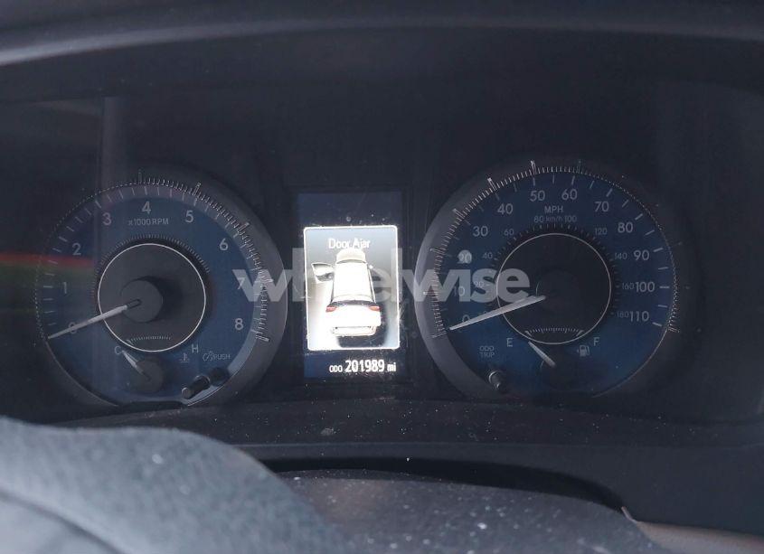 Photo 7 of 2015 Toyota Sienna XLE 8 PASSENGER (VIN 5TDYK3DC3FS535350)