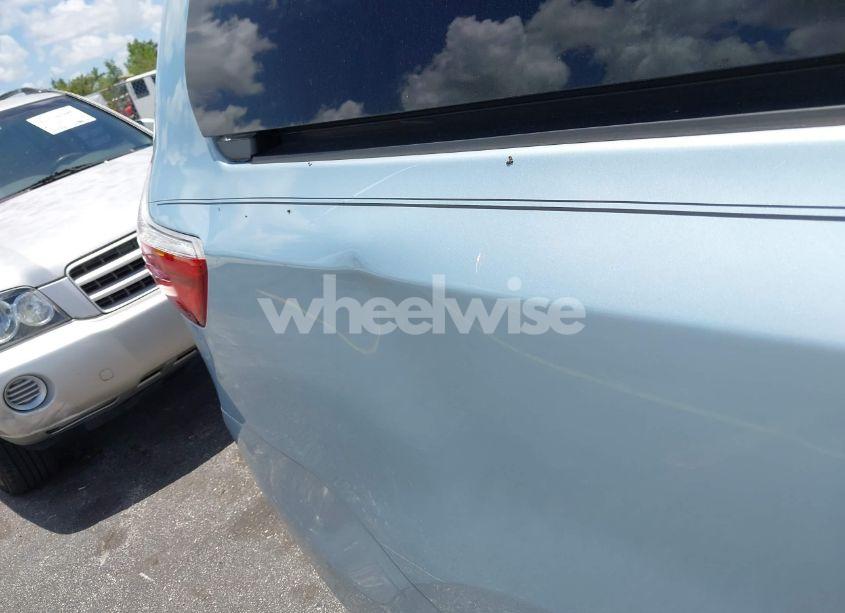 Photo 18 of 2015 Toyota Sienna XLE PREMIUM 8 PASSENGER (VIN 5TDYK3DC3FS537633)