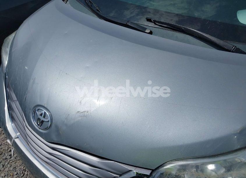 Photo 20 of 2015 Toyota Sienna XLE PREMIUM 8 PASSENGER (VIN 5TDYK3DC3FS542685)