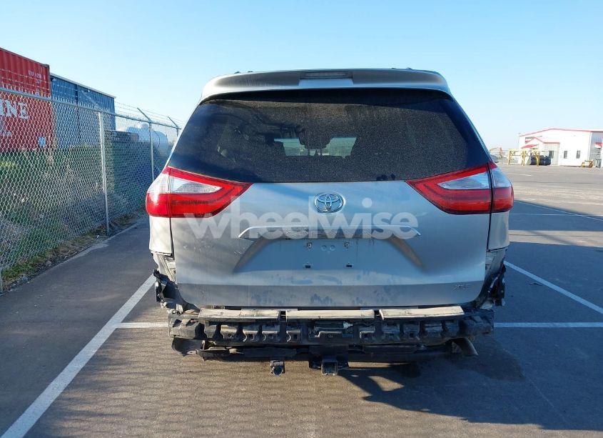 Photo 6 of 2015 Toyota Sienna XLE PREMIUM 8 PASSENGER (VIN 5TDYK3DC3FS542685)