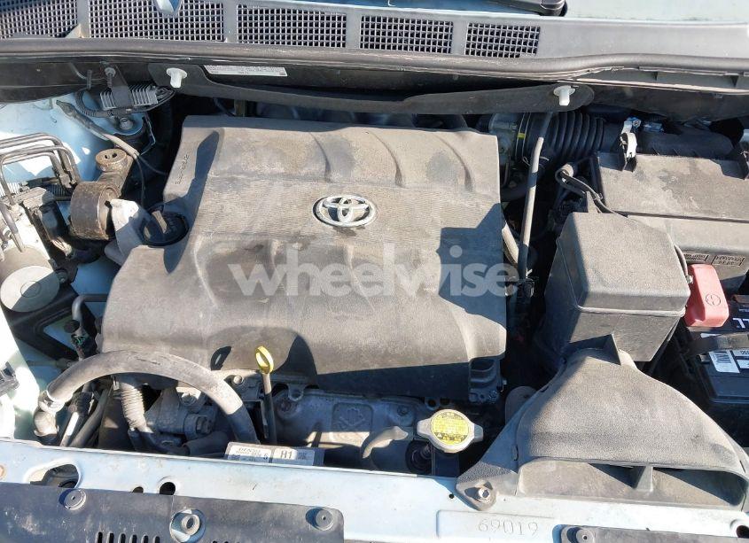 Photo 10 of 2015 Toyota Sienna XLE 8 PASSENGER (VIN 5TDYK3DC3FS544517)